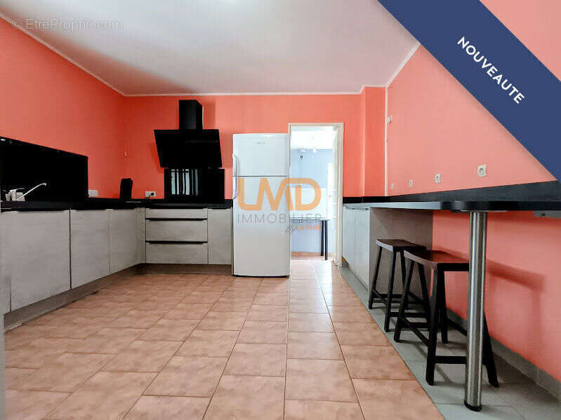 Maison à MEZE