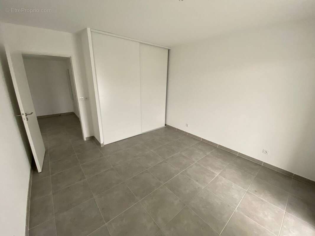 Appartement à MARSEILLE-12E