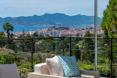 Maison à CANNES