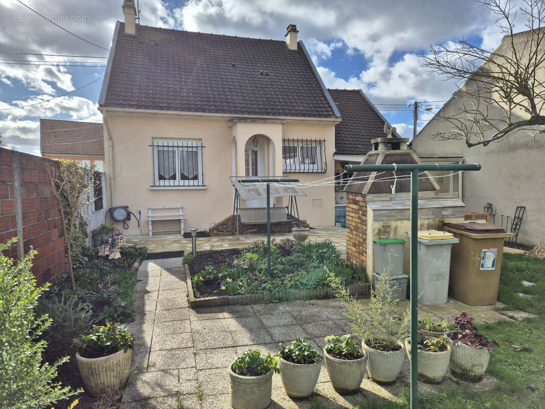 Maison à VILLEPINTE