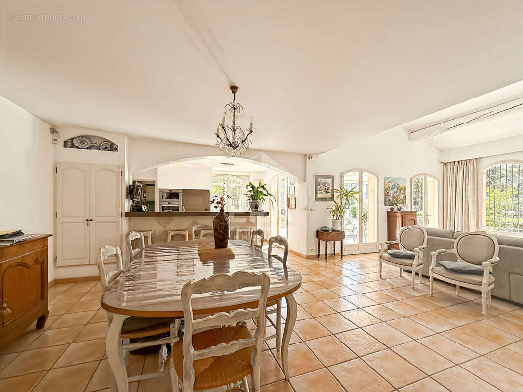 Maison 252m² à bouc-bel-air - photo 4