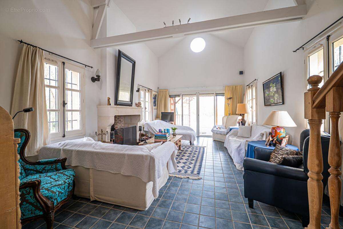 Maison à CHATEAU-DU-LOIR