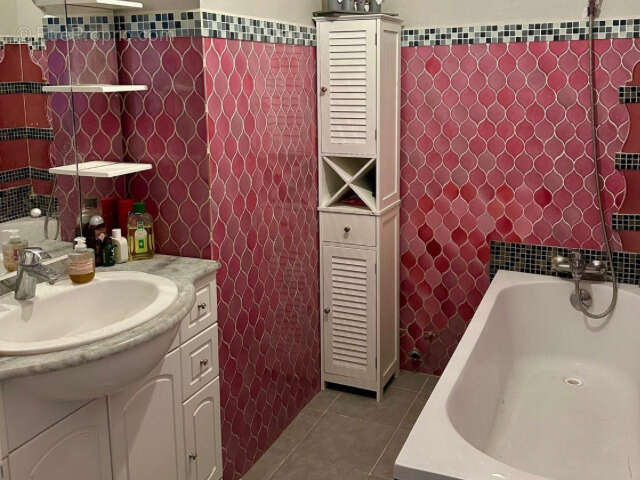 Appartement à SALERNES