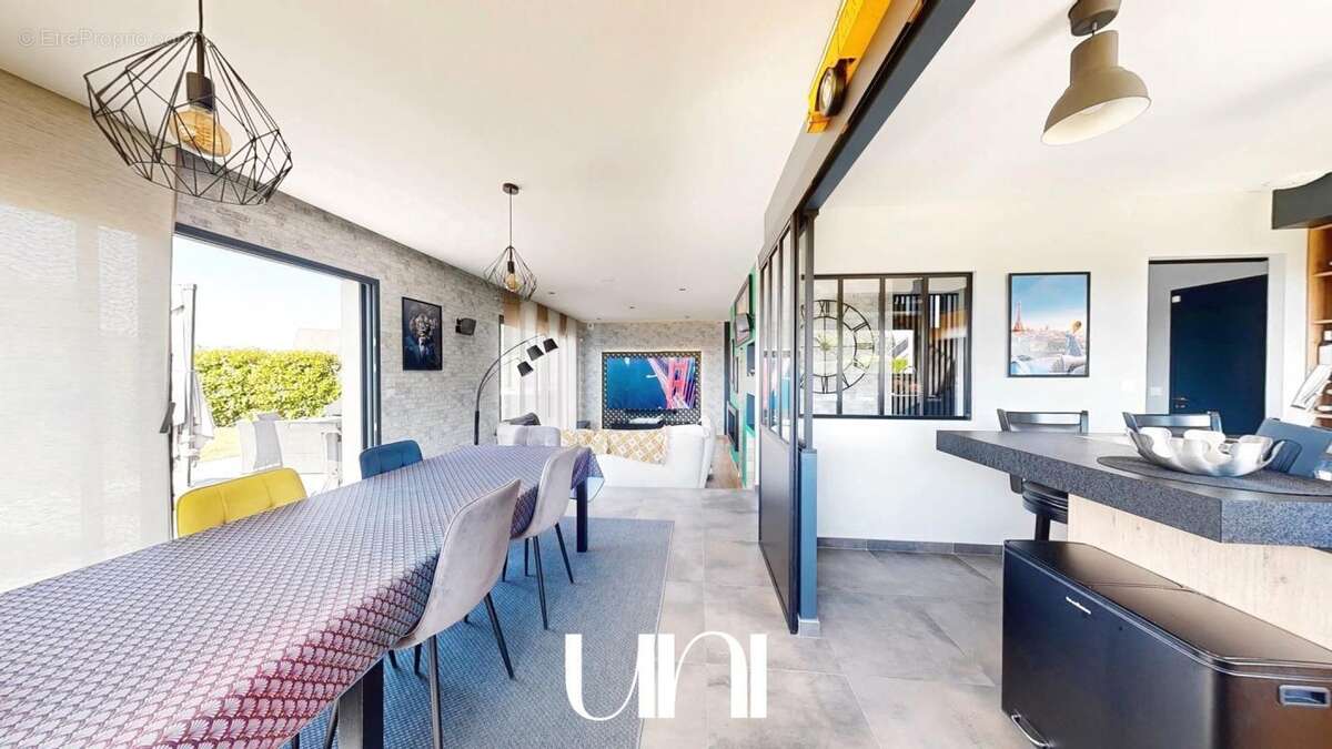 Maison à LE FRESNE-CAMILLY