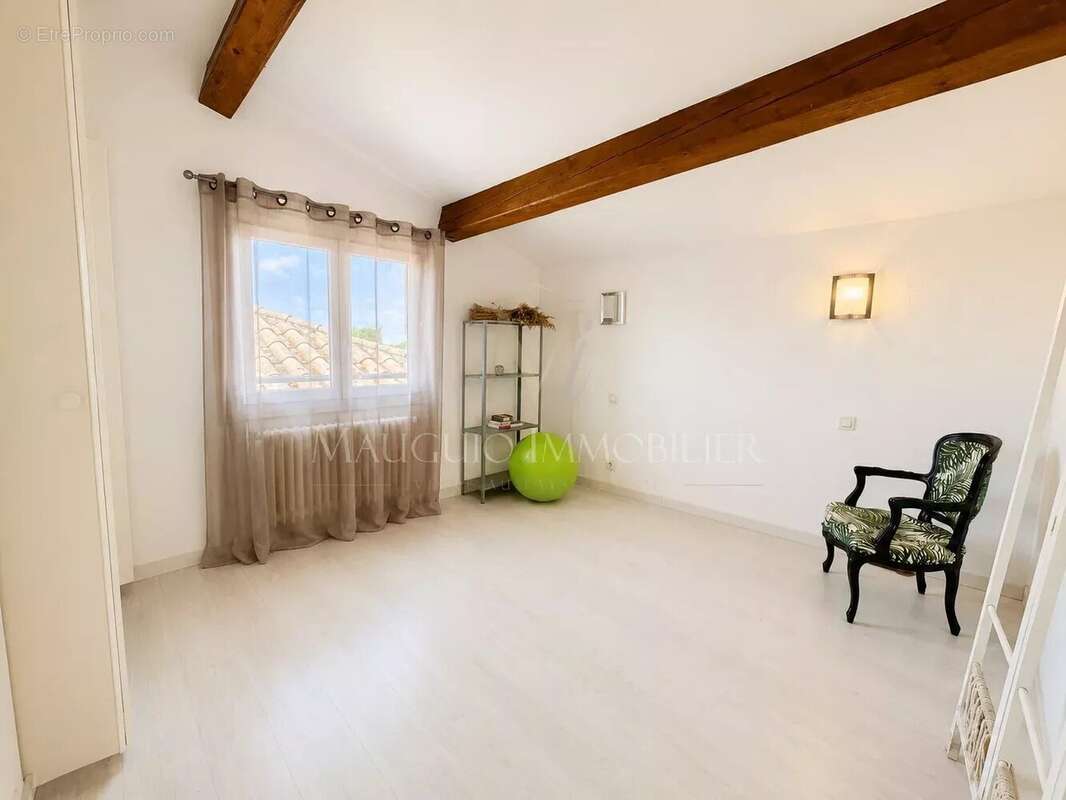Maison de ville de 110m² avec terrasse et garage - photo 10