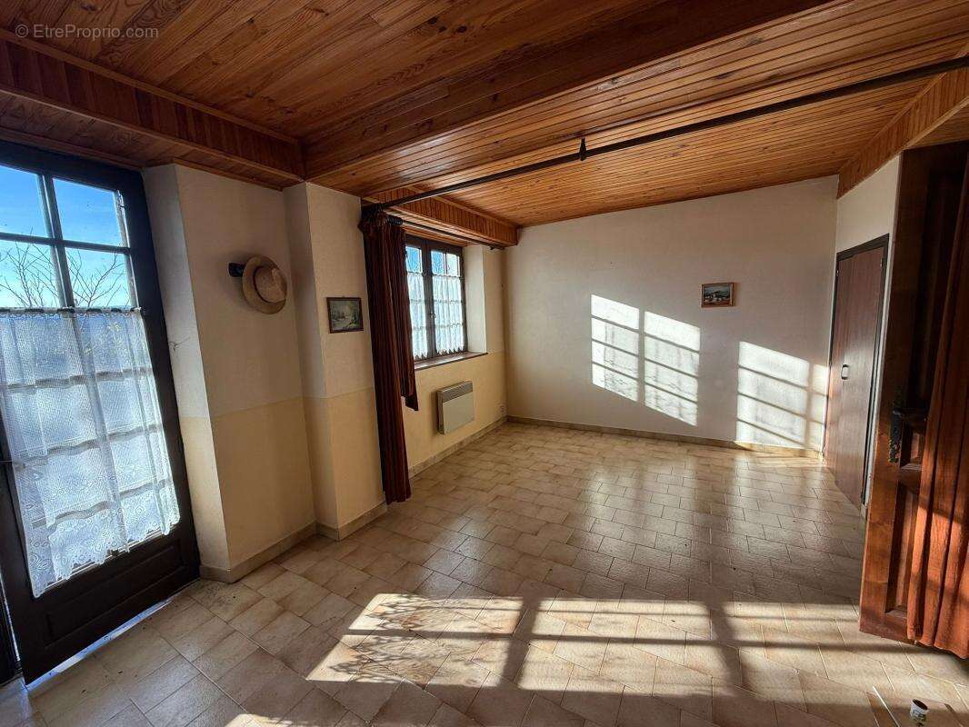 Maison à PLANZOLLES