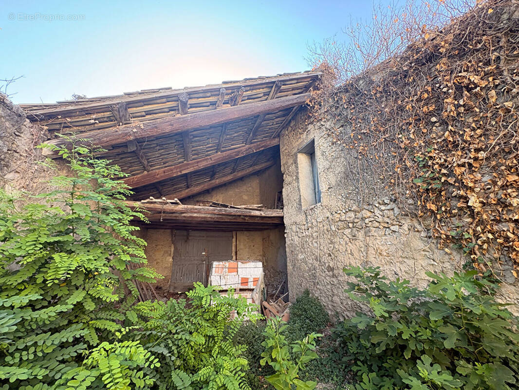 Maison à LAPALUD