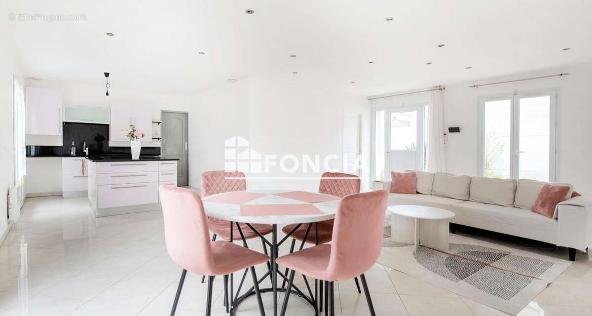 Maison à SARAN