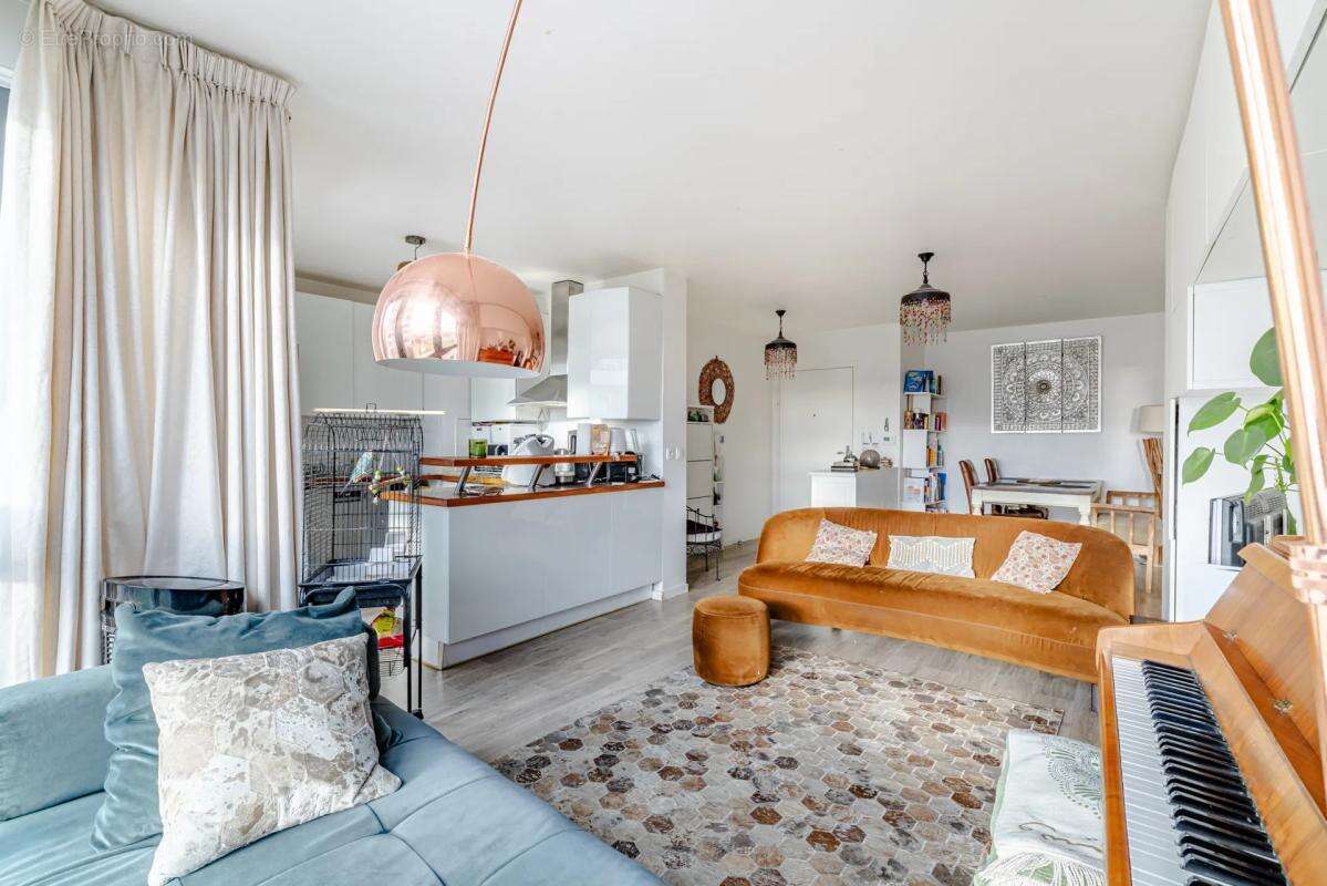 Appartement à GENNEVILLIERS