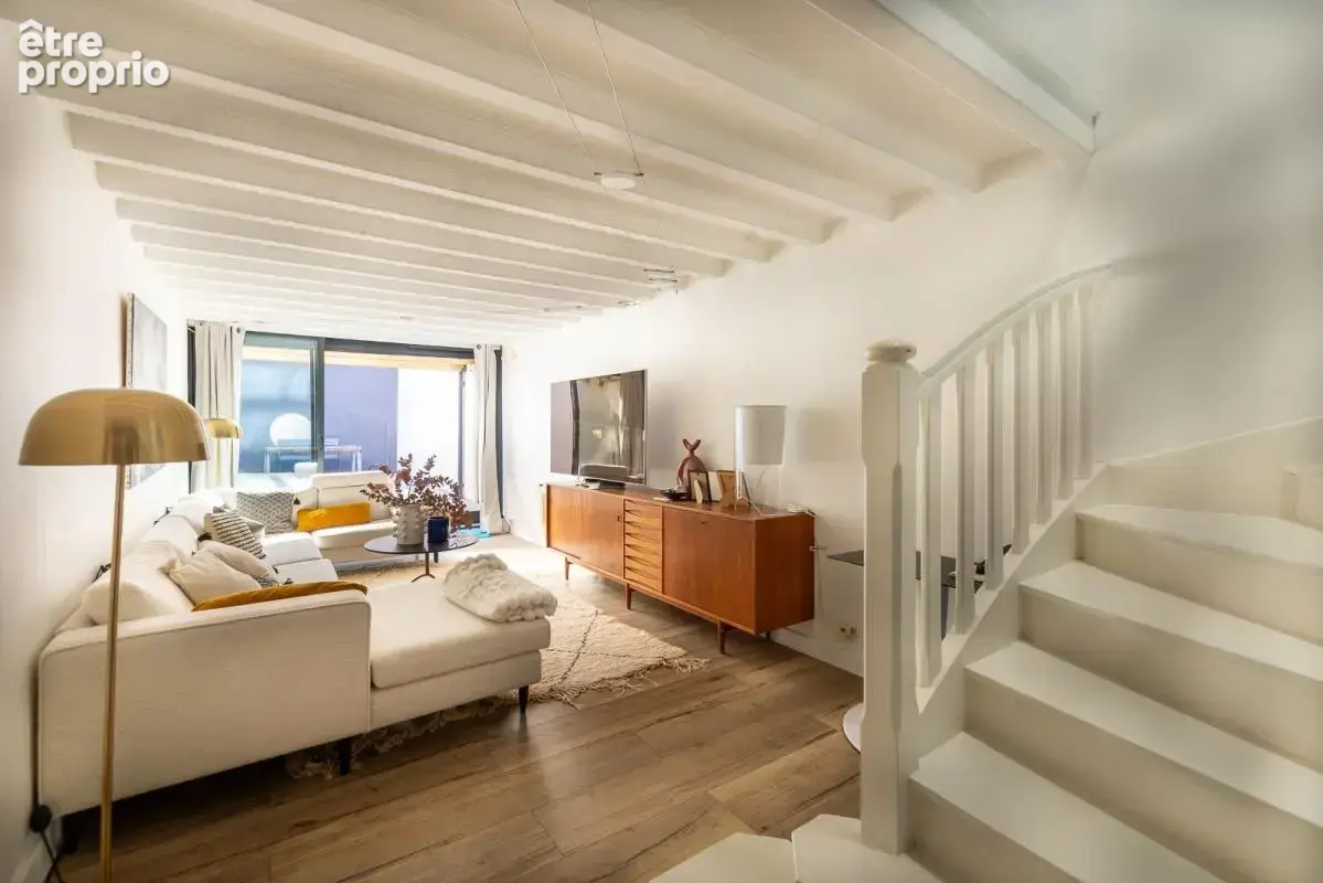 Maison de ville avec terrasse privative de 25 m² + garage – mâcon - photo 2