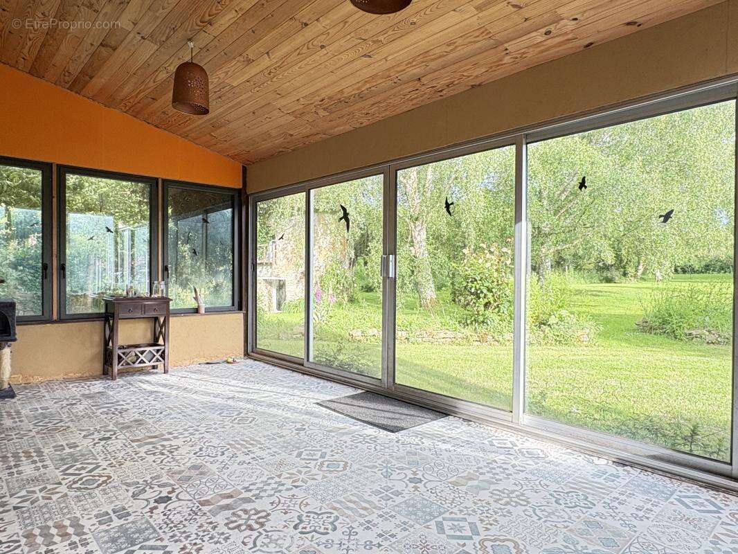 Maison 208 m² à Marigny  - photo 14