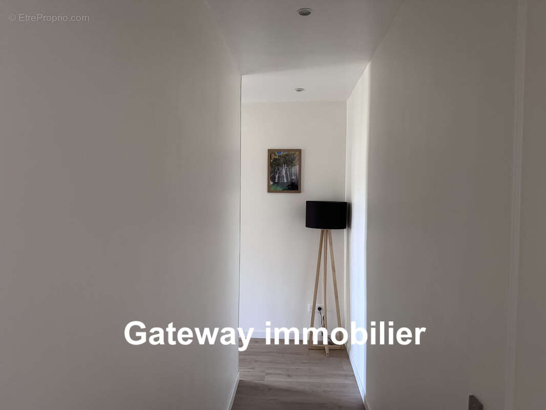 APPARTEMENT TYPE 5 Les salins - Vallières Proximité Jaude CLERMONT FD 63000 - photo 10