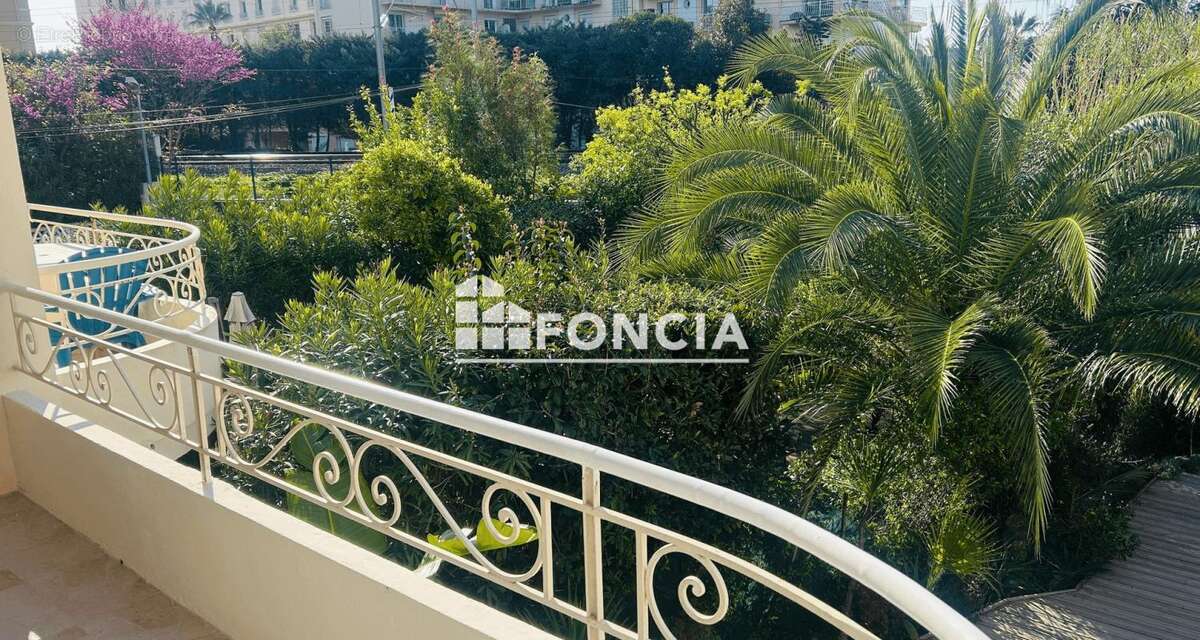 Appartement à CANNES