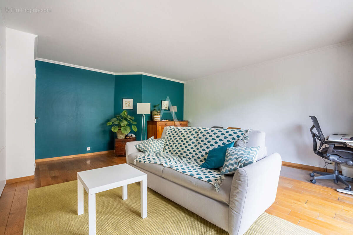 Appartement à ISSY-LES-MOULINEAUX