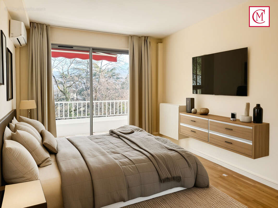 Appartement à MEYLAN