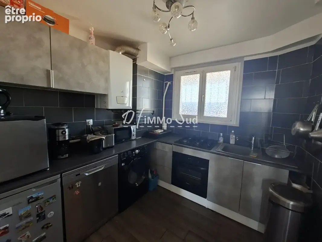 Appartement t3-plein sud-vue panoramique exceptionnelle sur narbonne-1 place de parking+cave-secteur egassiair - photo 7