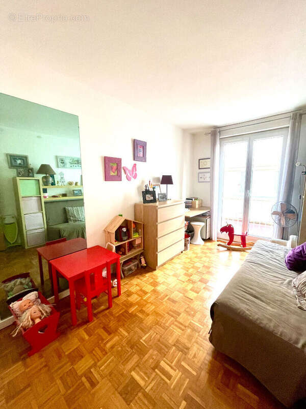 Appartement à SAINT-GRATIEN