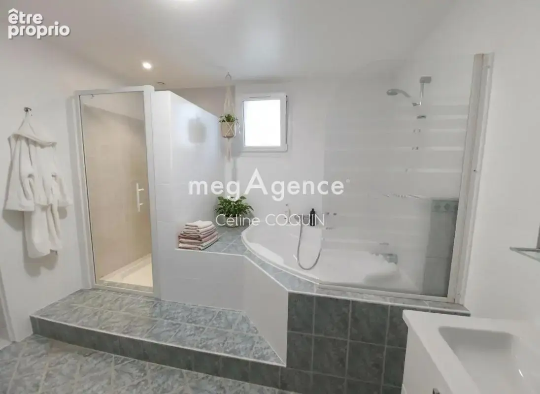 Maison de plain-pied 120 m² – 3 chambres – Garage – Terrain 1 114 m² – Fort potentiel d'évolution - photo 9
