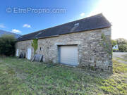 Commerce à SAINT-EVARZEC