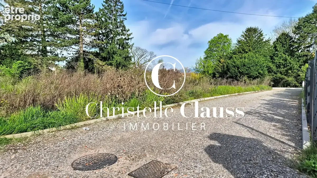 Terrain constructible de 2 935 m² Quartier Rebberg à Mulhouse - photo 1