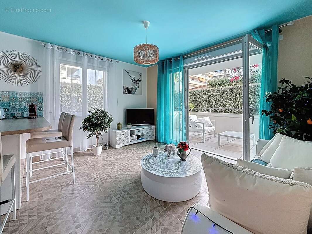 Appartement à CAGNES-SUR-MER