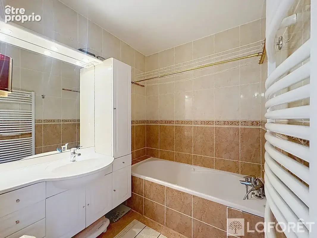 Charbonnière- Superbe appartement Toit Terrasse T5 - photo 10
