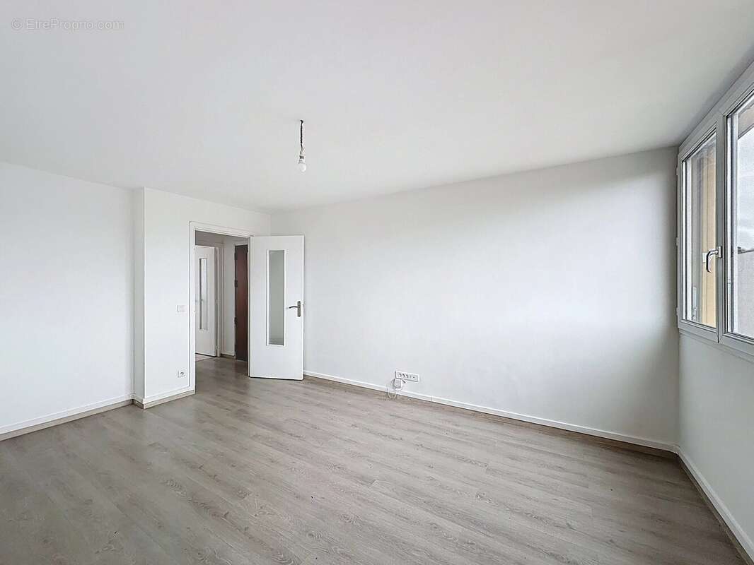 Appartement à BRY-SUR-MARNE