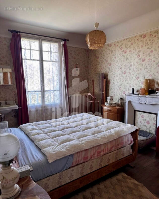 Propriété d'exception avec étang et dépendances - photo 8