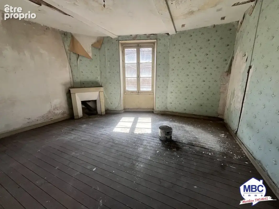 Maison a renover centre de cholet - photo 5