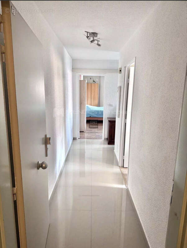 2 pieces residence recente centre carnoles - photo 7