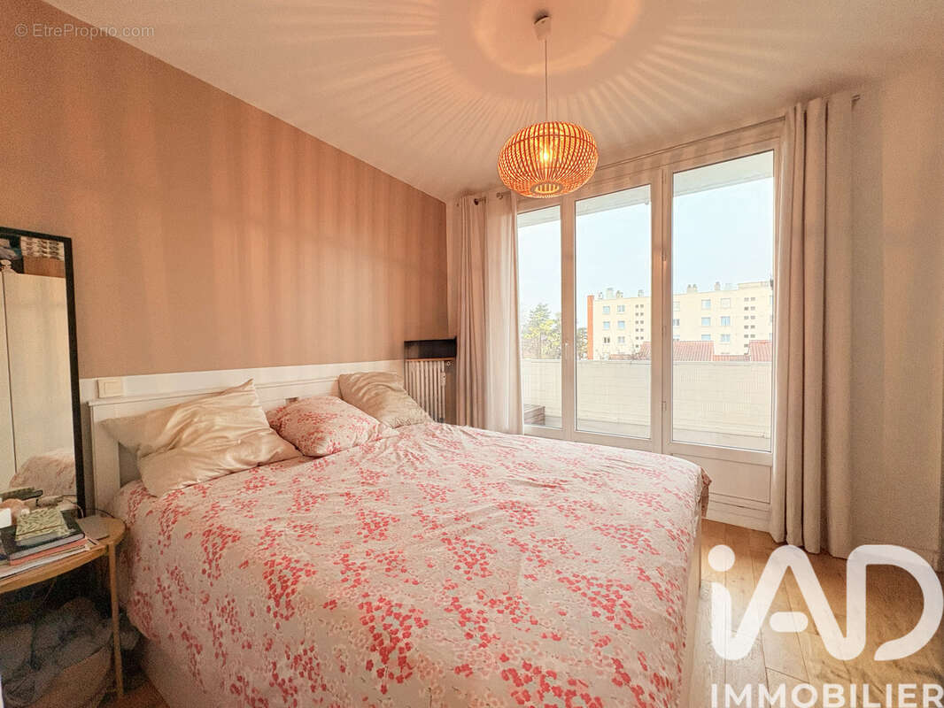 Photo 4 - Appartement à TASSIN-LA-DEMI-LUNE