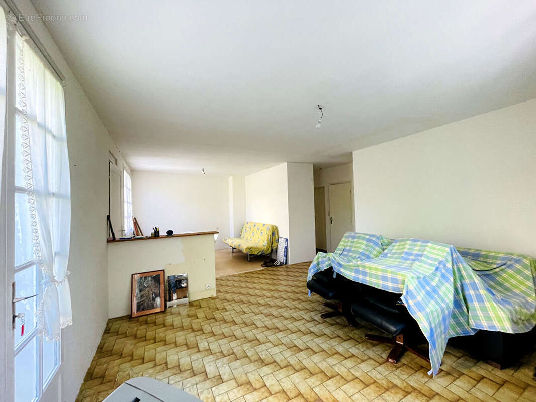 Maison à LE GRAND-PRESSIGNY