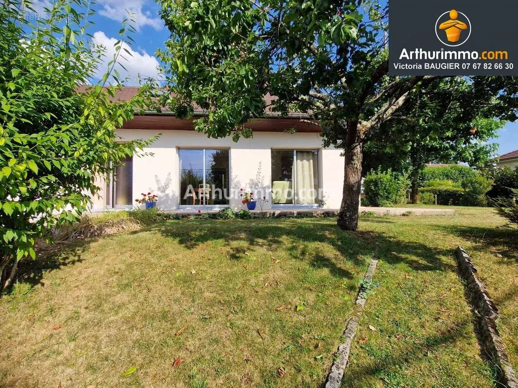 Maison à FREBUANS