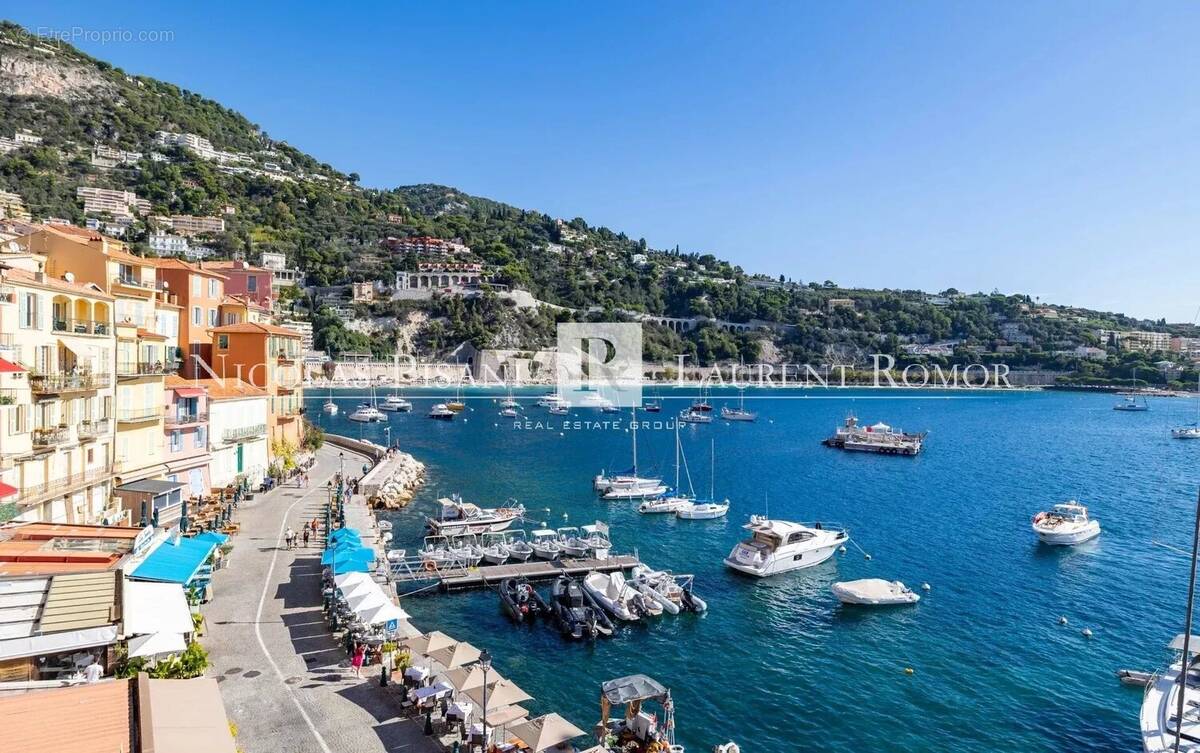 Photo Appartement à Villefranche-Sur-Mer au prix de 890 000€