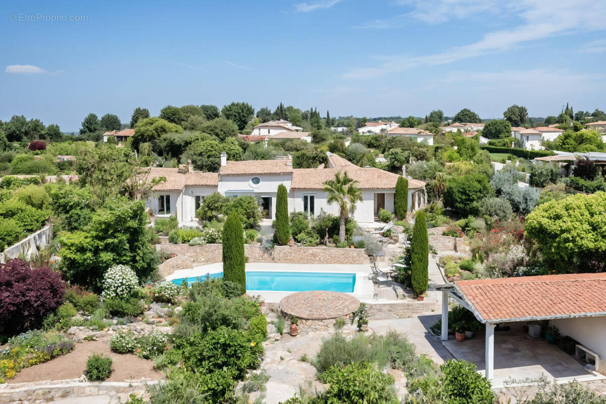 Maison à LA CADIERE-D'AZUR
