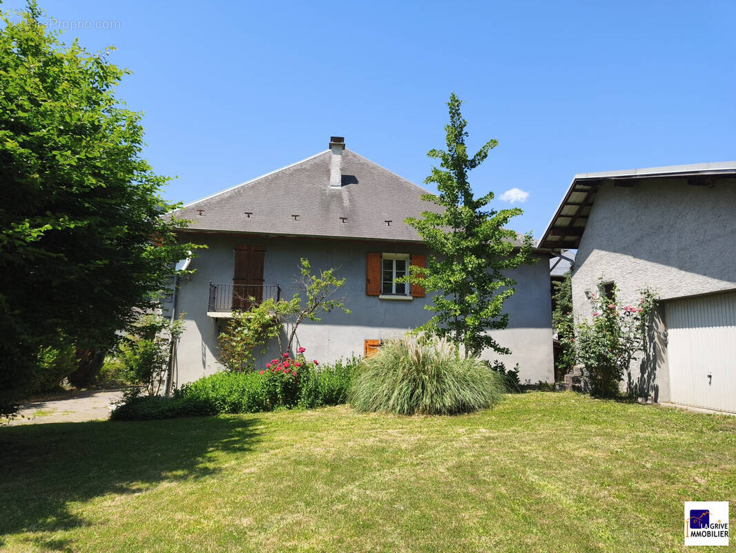 Maison à EPIERRE
