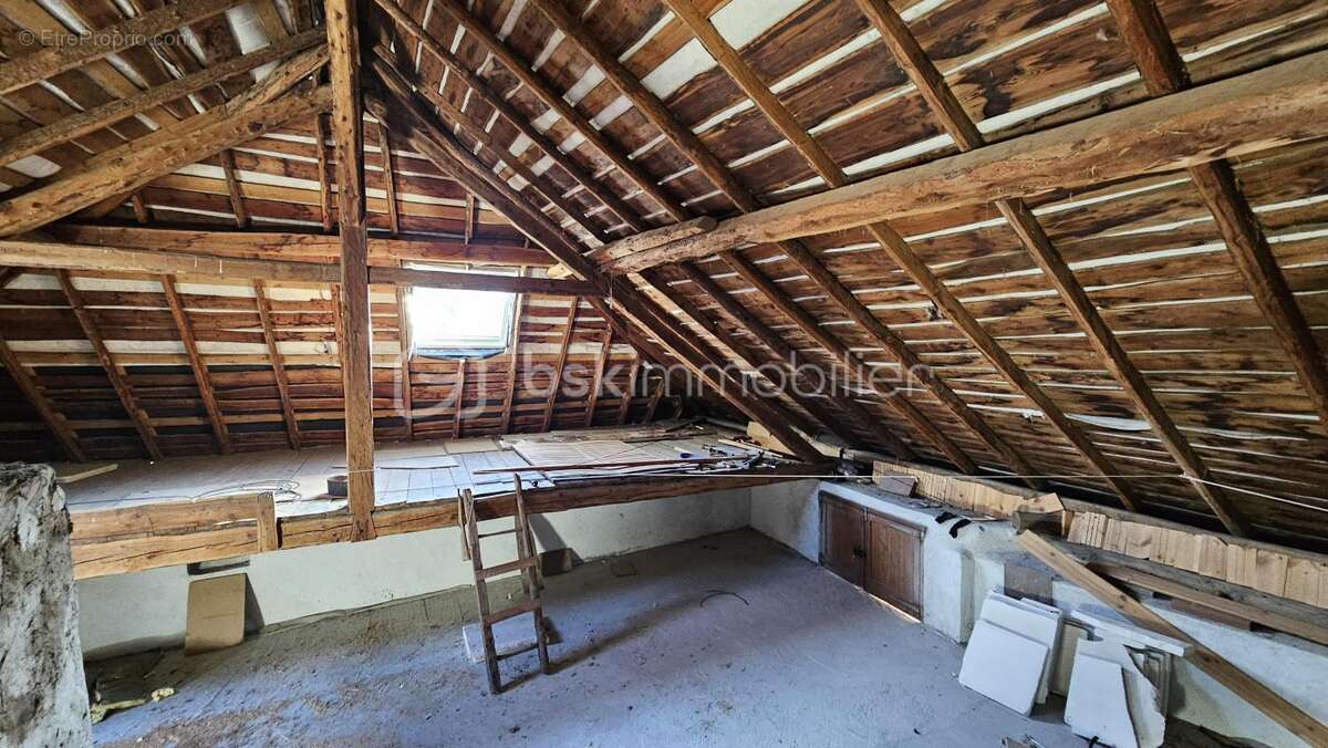 Appartement à RISOUL