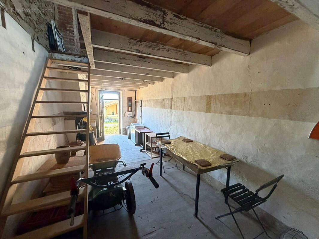 Maison à VILLEFAVARD