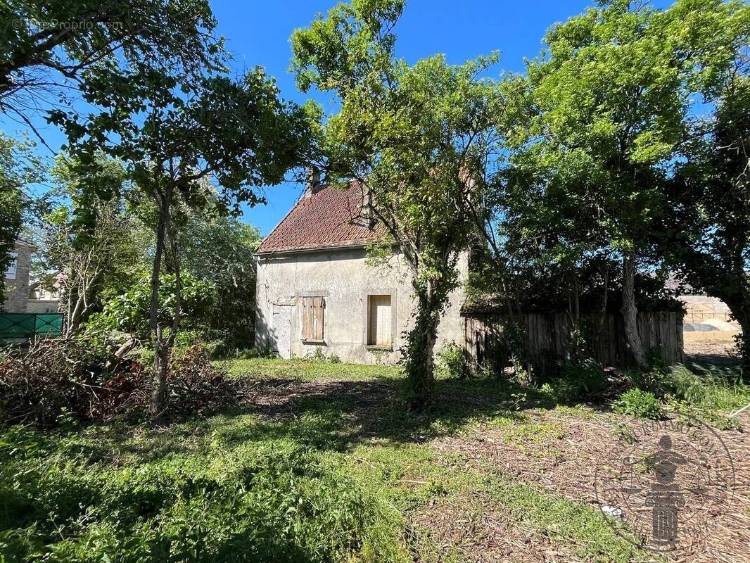 Maison à DOURDAN
