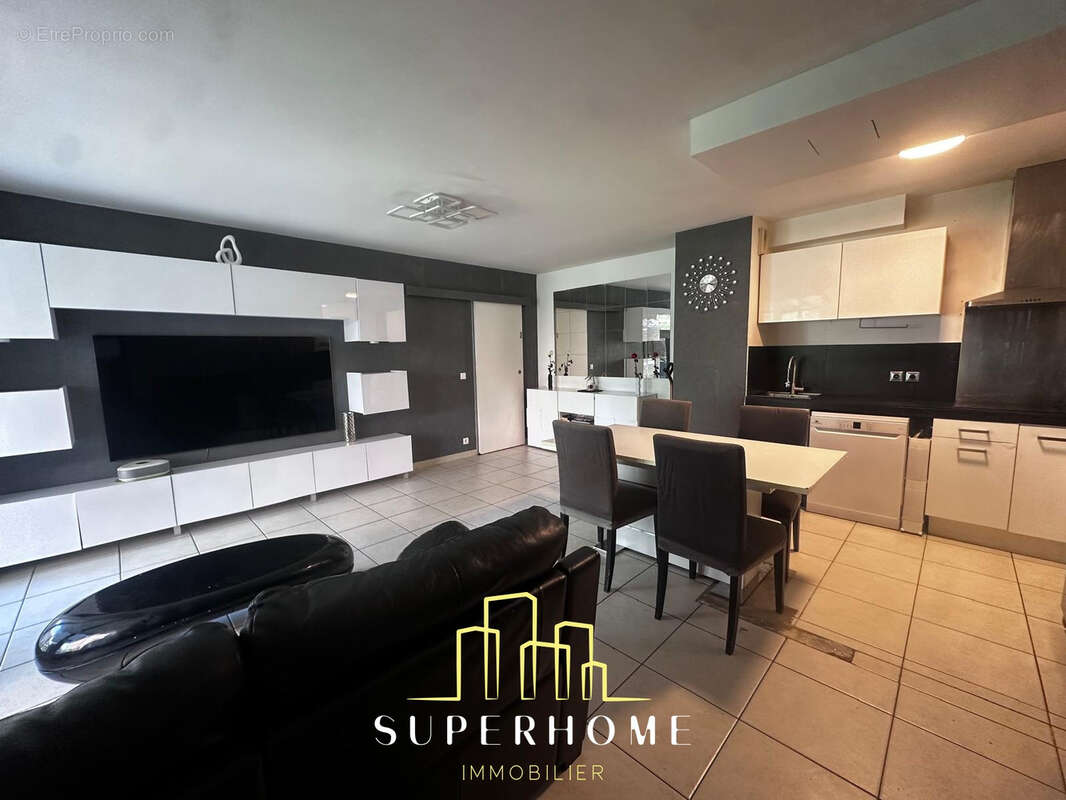 Appartement à MARSEILLE-8E