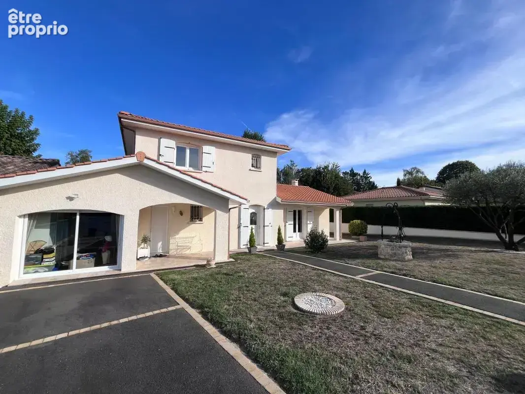 Photo Maison à Saint-Loubes au prix de 347 000€