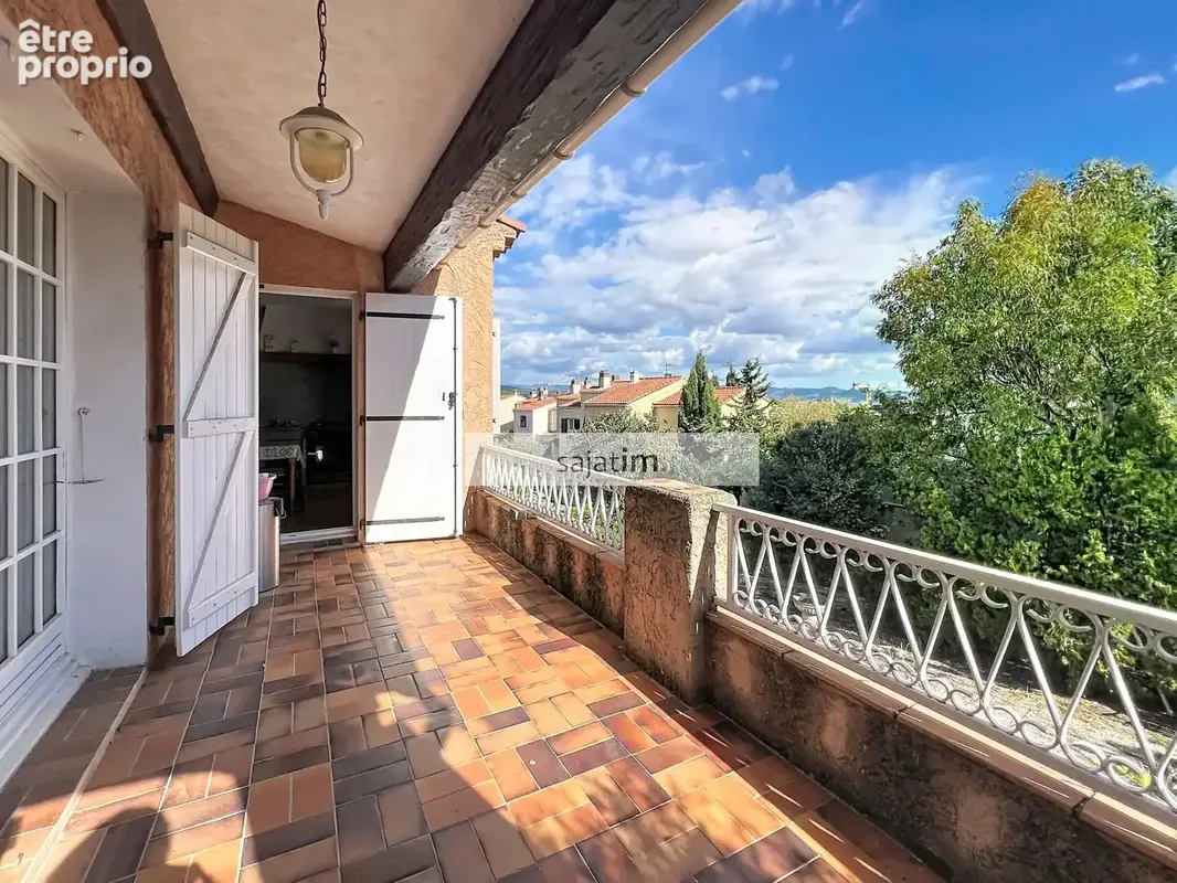 Maison 5 pièces 126 m² à vendre à La Ciotat (13600) - photo 3