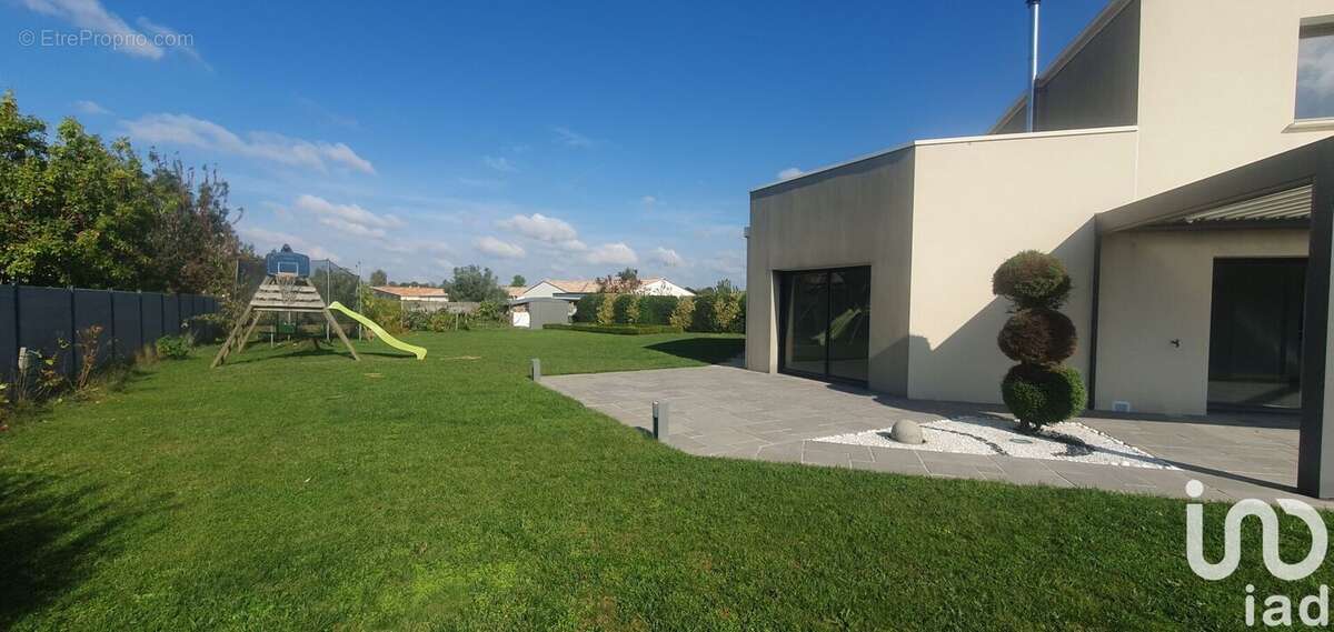 Photo 2 - Maison à PETOSSE