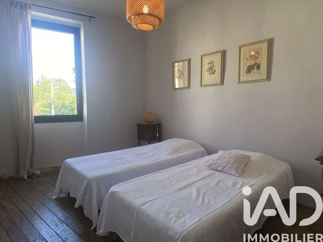 Maison 131 m² à Le Clapier  - photo 6