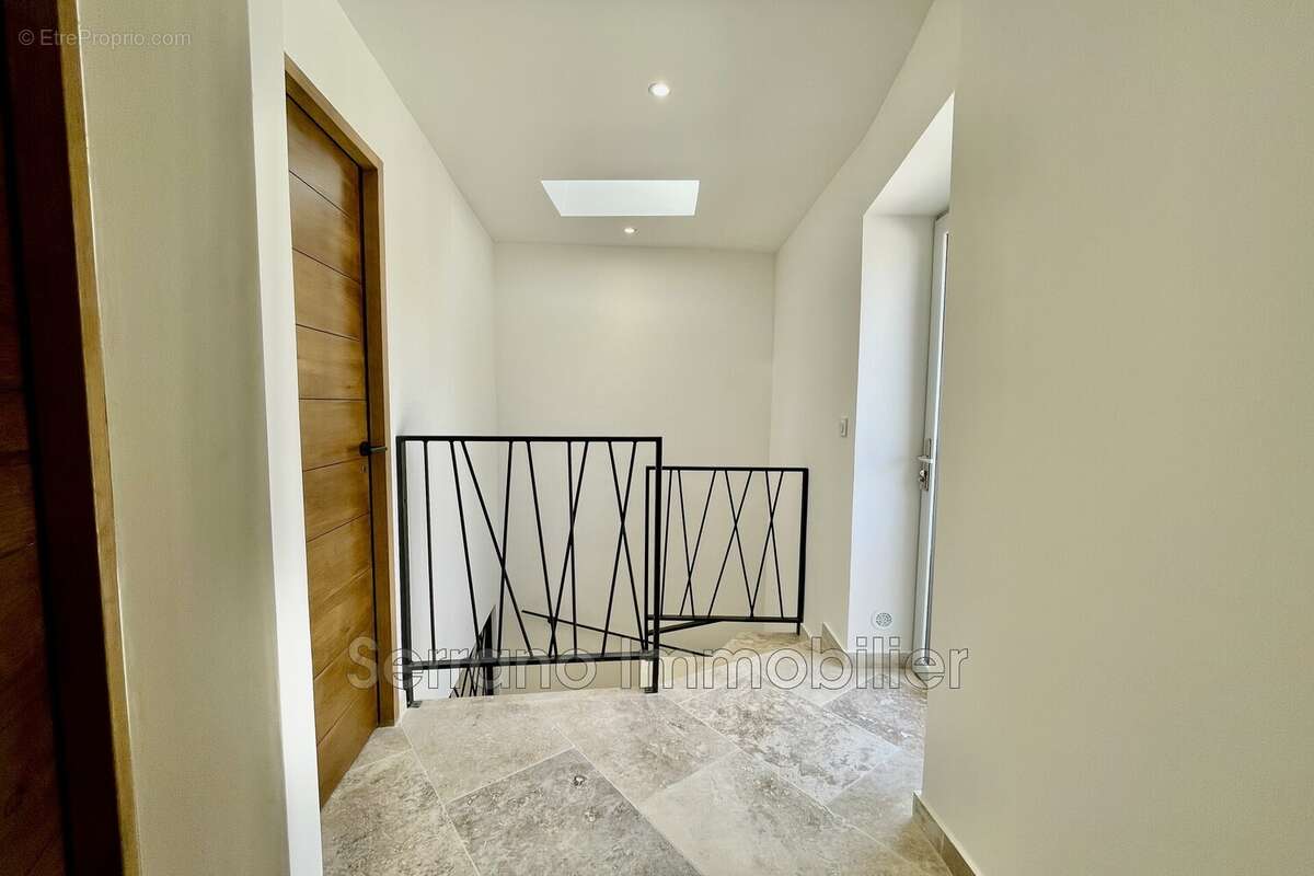 Maison 103 m² à Chateaurenard  - photo 7