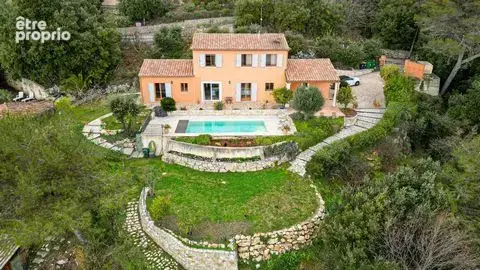 Maison 5 pièces 175 m² à vendre à Tourrettes-Sur-Loup (06140) - photo 1