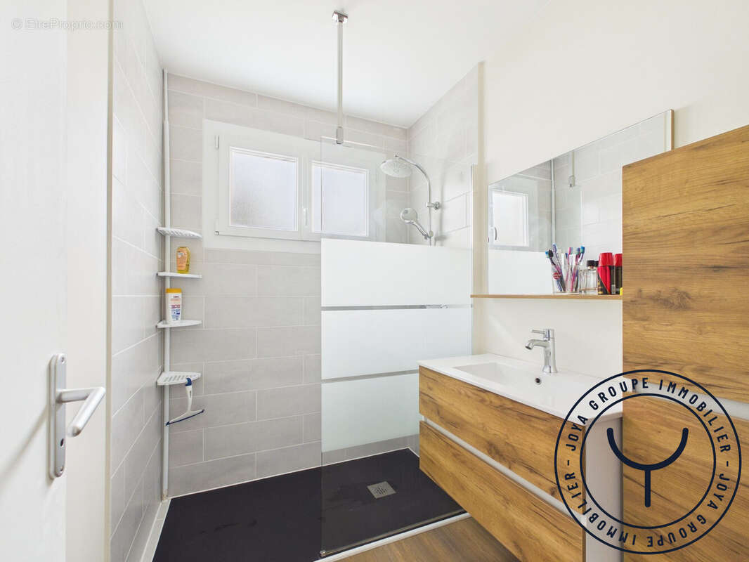 Maison 66 m² à Saron-Sur-Aube  - photo 9