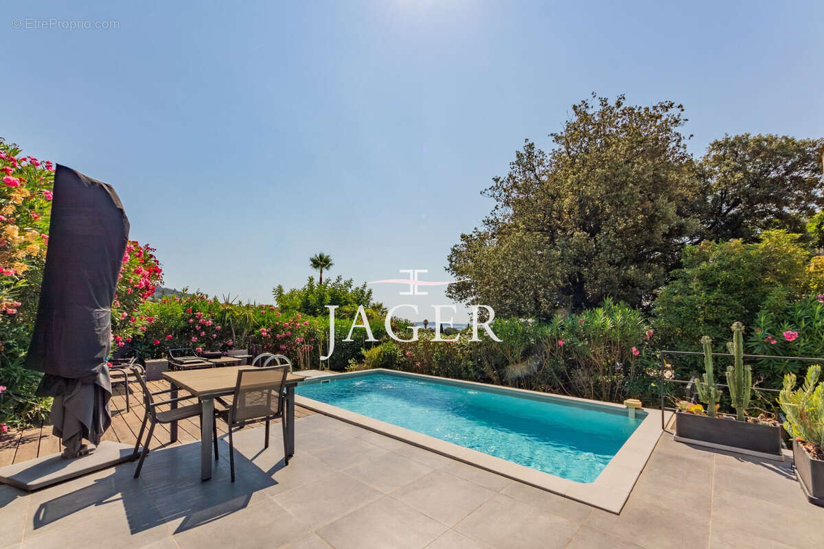 Maison 70 m² à Grimaud  - photo 3