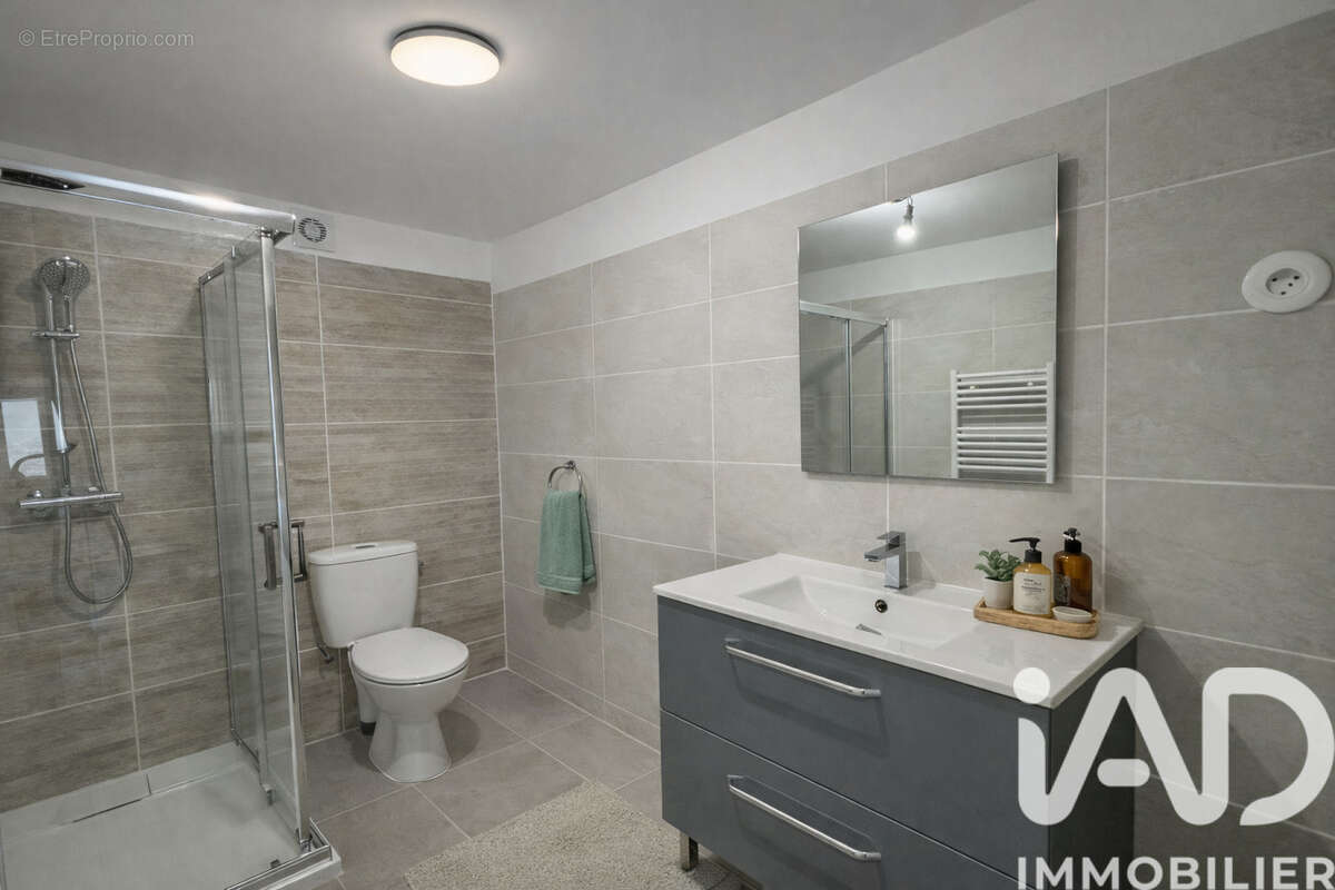 Photo 3 - Maison à EYRAGUES