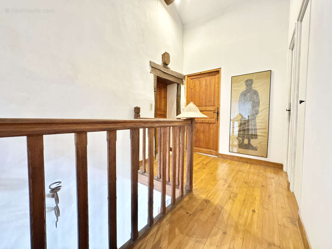 Propriété de prestige comprenant gîtes, une piscine et des dépendances - photo 14